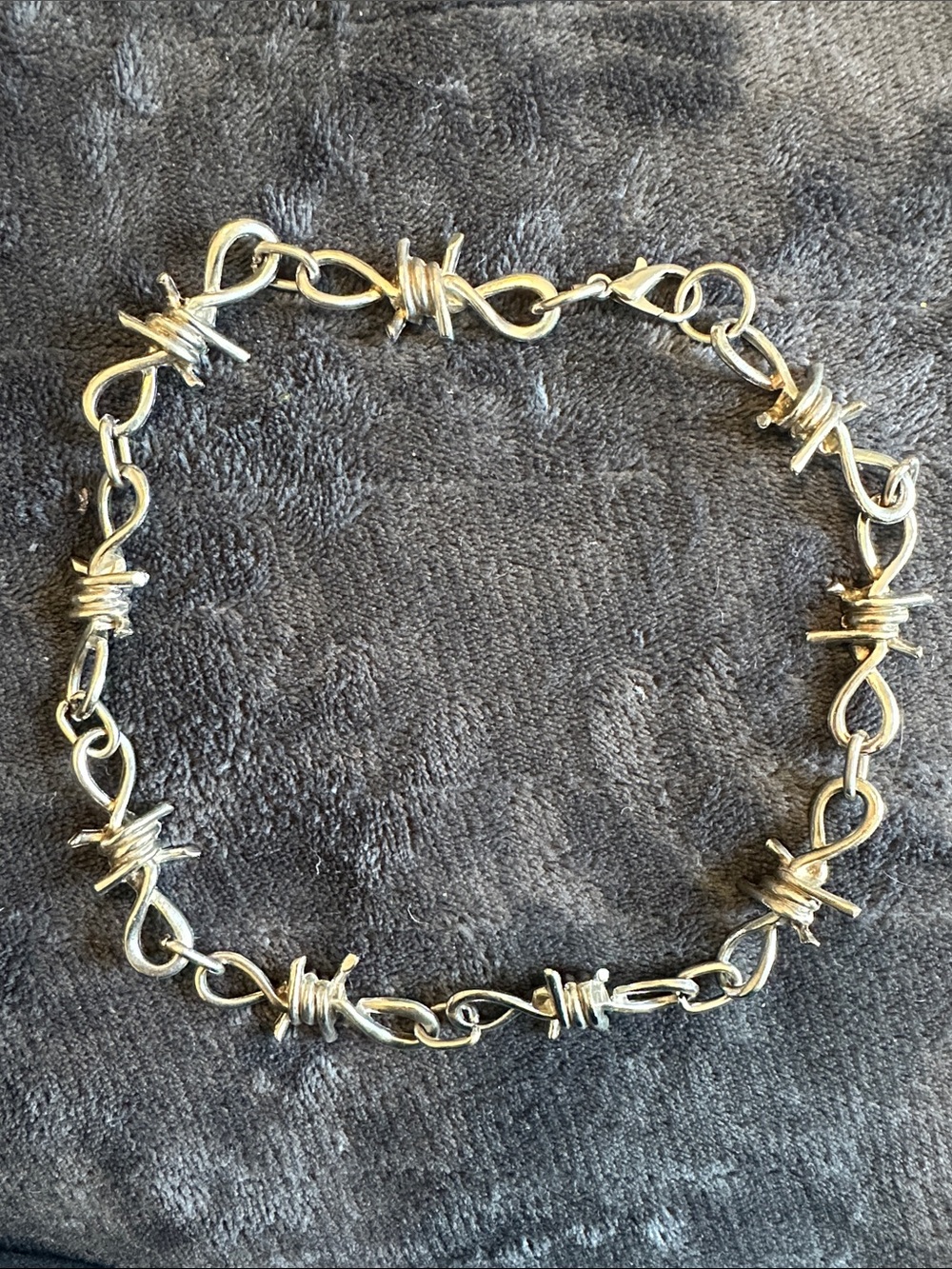 Stainless Steel Barbed Wire Link Necklace - Women Jewelry
